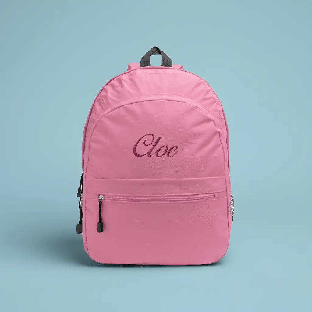 mochila con el nombre bordado