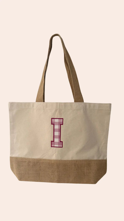 Bolso de playa con inical bordada