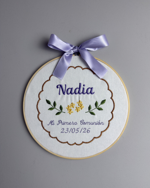 Bastidor Bordado Personalizado | Regalo Único Bodas y Comuniones LA FLAMA ESTUDI