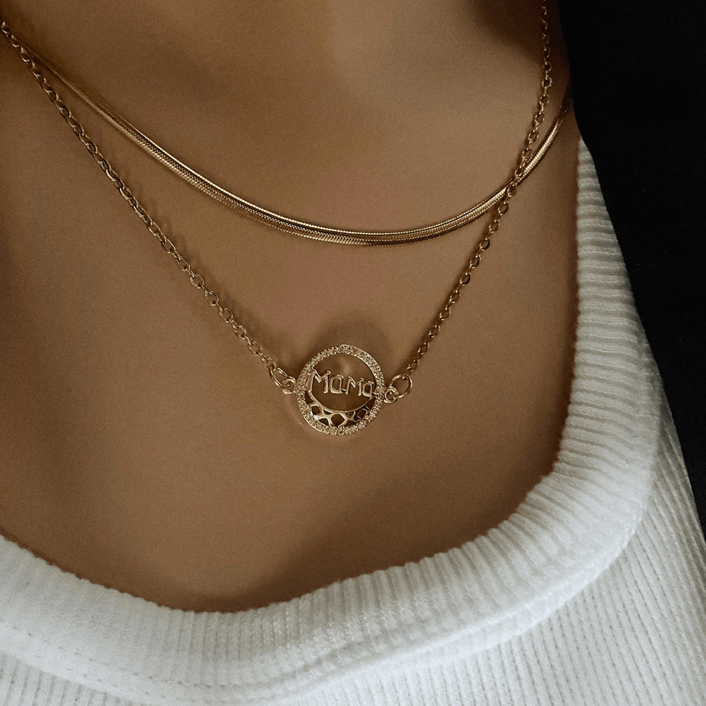 Collar Mama Hug CZ - LA FLAMA ESTUDI | Bordados personalizados