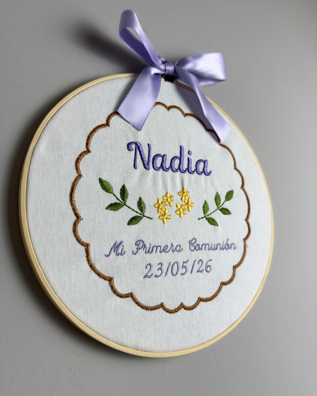 Bastidor Bordado Personalizado | Regalo Único Bodas y Comuniones LA FLAMA ESTUDI